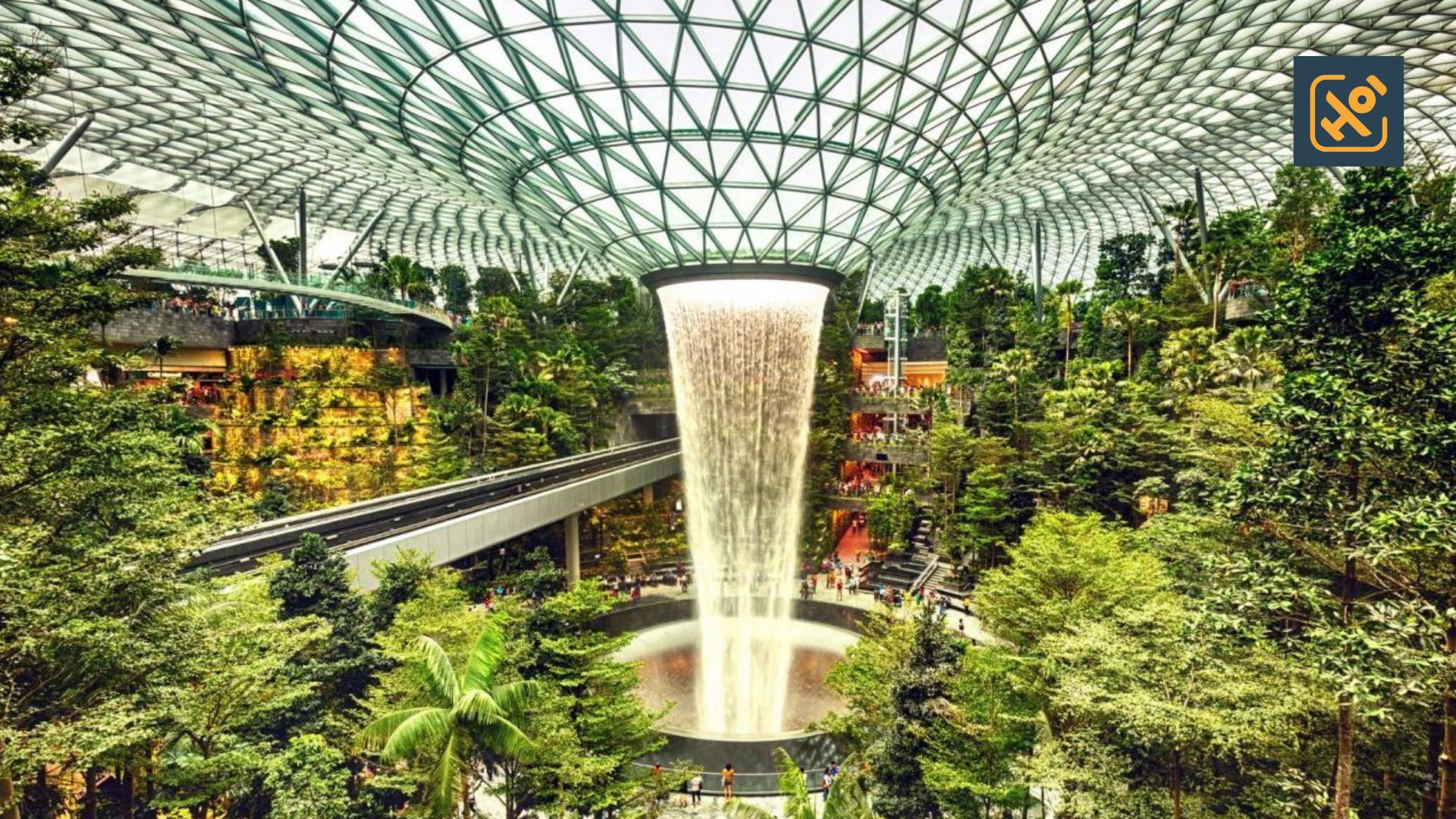 Best Places to Visit Near Singapore Airport During Transit